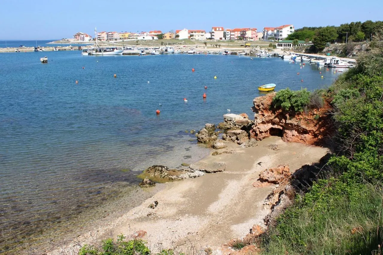 Apartments With A Parking Space Povljana, Pag - 17337 Povljana